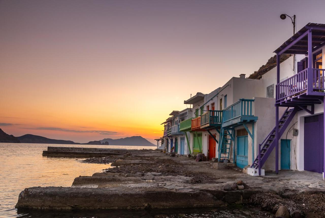 The Colourful Land Milos Villa Klima  Ngoại thất bức ảnh